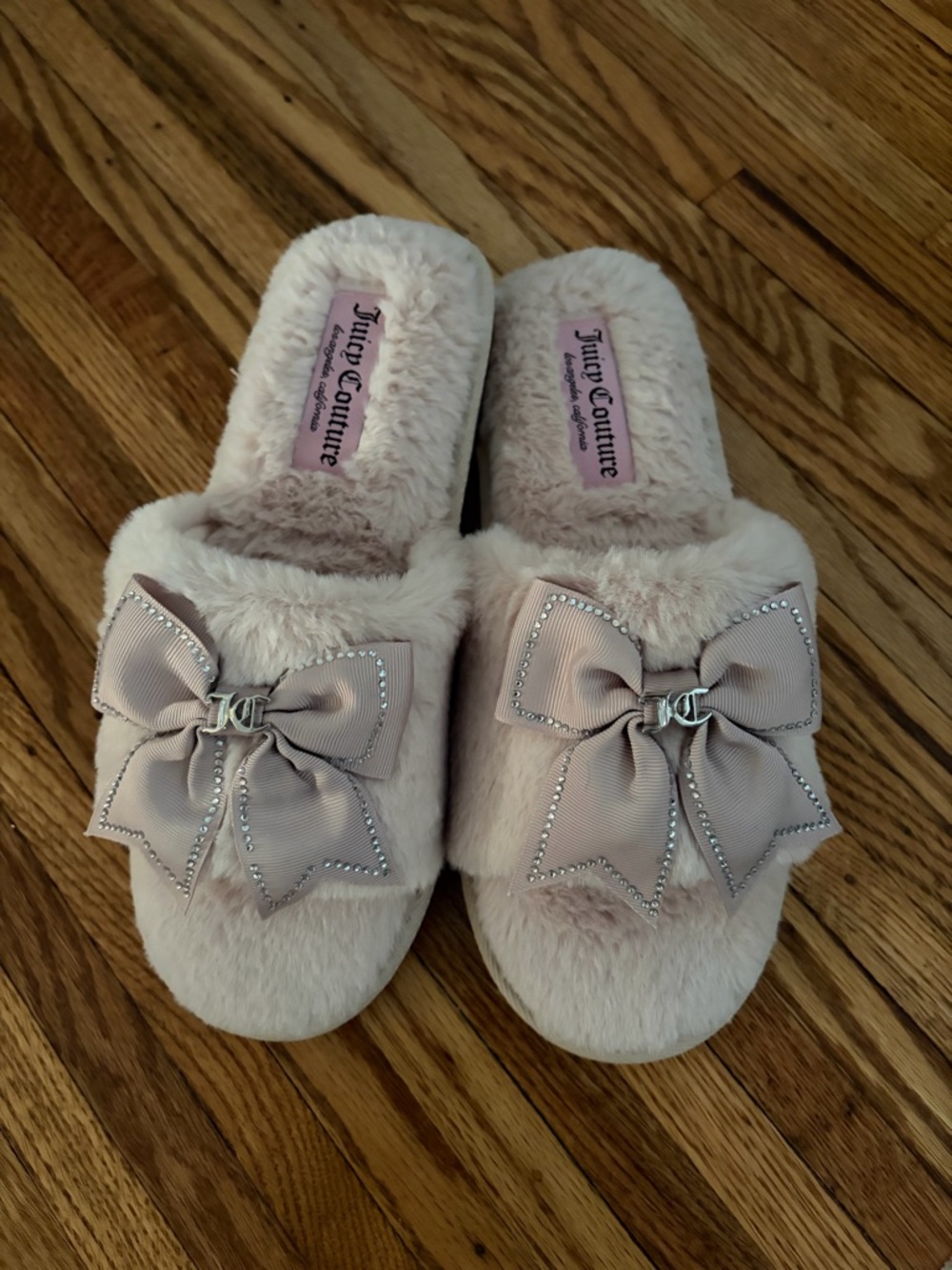 Juicy Couture Light Pink Faux Fur Bow Slippers